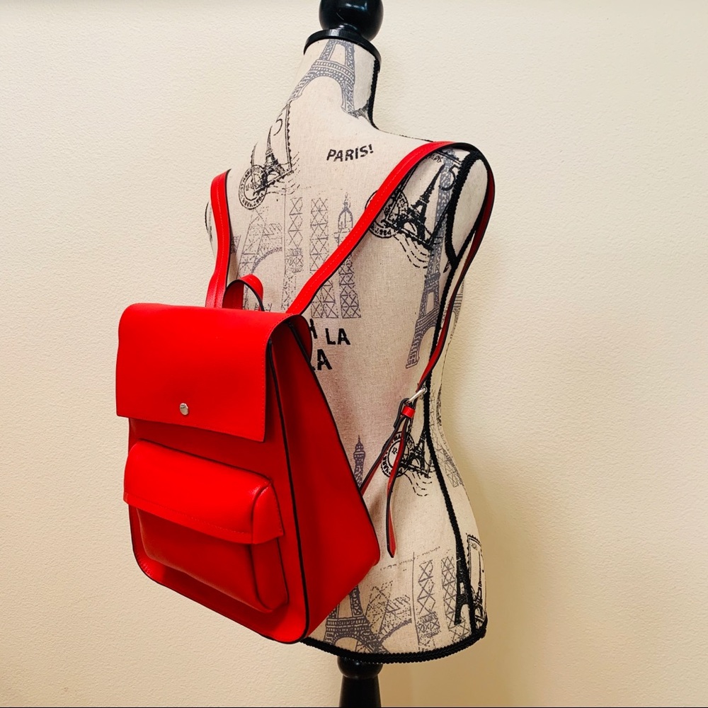 NWT🎒Zara Red Backpack